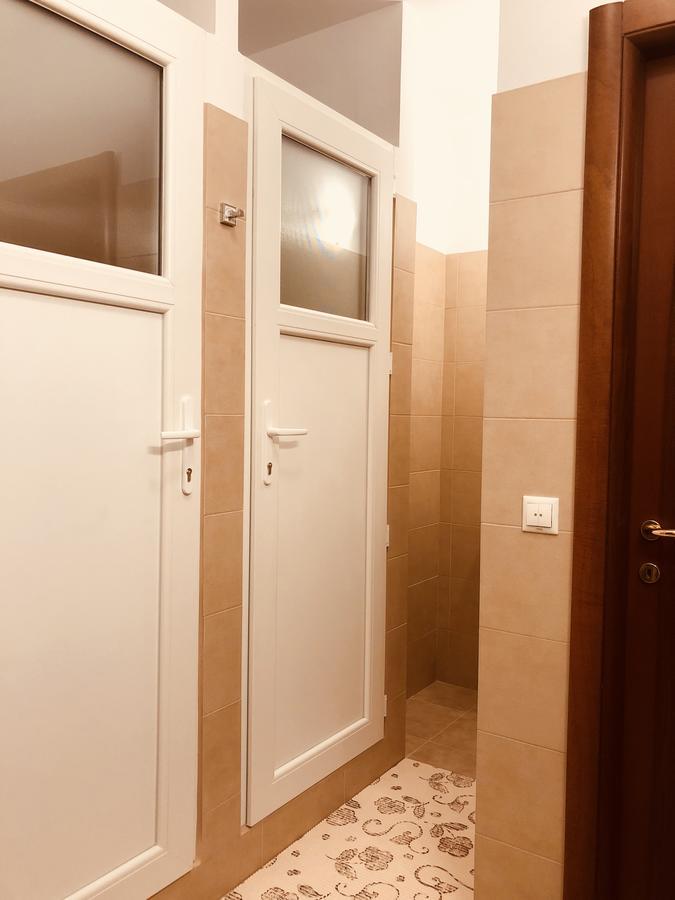 Monte Carlo Palace Rooms Бухарест Экстерьер фото
