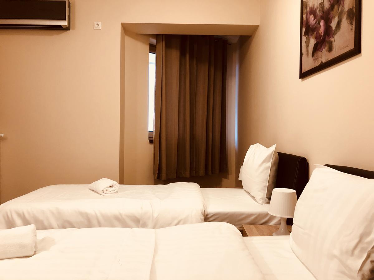 Monte Carlo Palace Rooms Бухарест Экстерьер фото